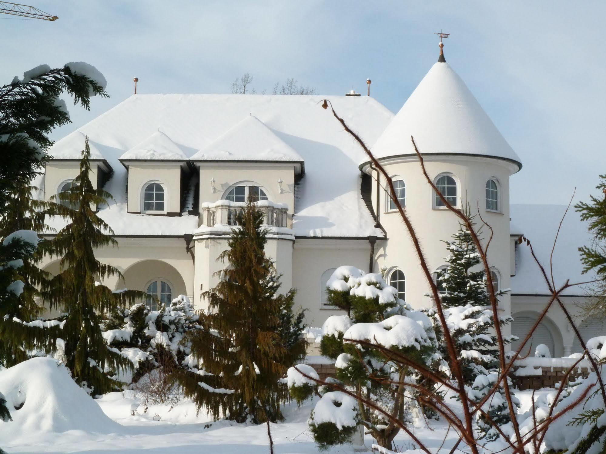 Gaestehaus Villa Casamia (Adults Only) Smalcalda Esterno foto